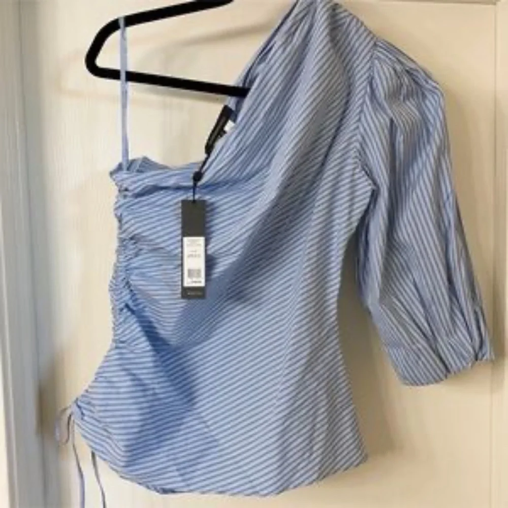 BCBGMaxAzria Blue Striped Ruched Poplin Top Size Small - Picture 9 of 15